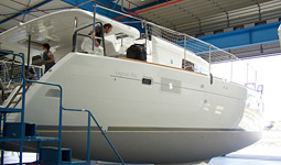 News/07/Lagoon450Varo_1nhp.jpg